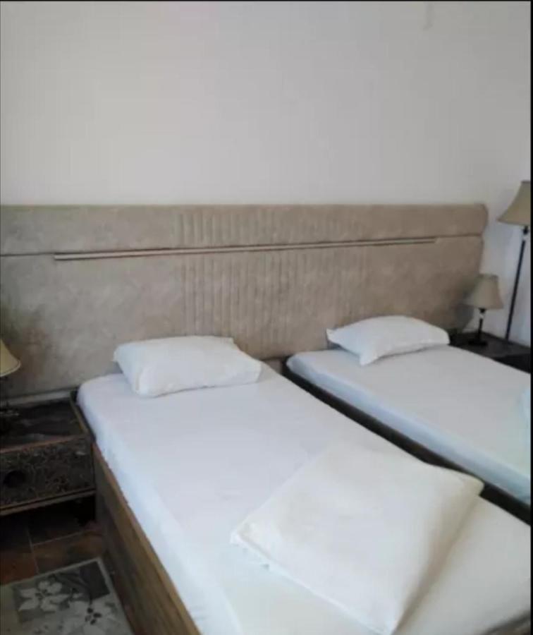 Hotel Florida Mamaia Ngoại thất bức ảnh