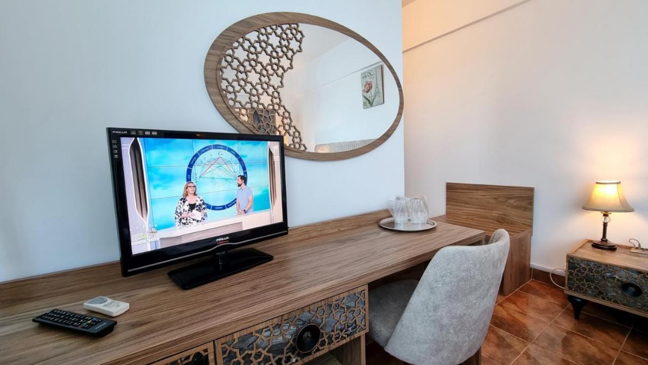 Hotel Florida Mamaia Ngoại thất bức ảnh