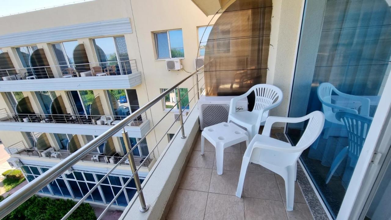 Hotel Florida Mamaia Ngoại thất bức ảnh
