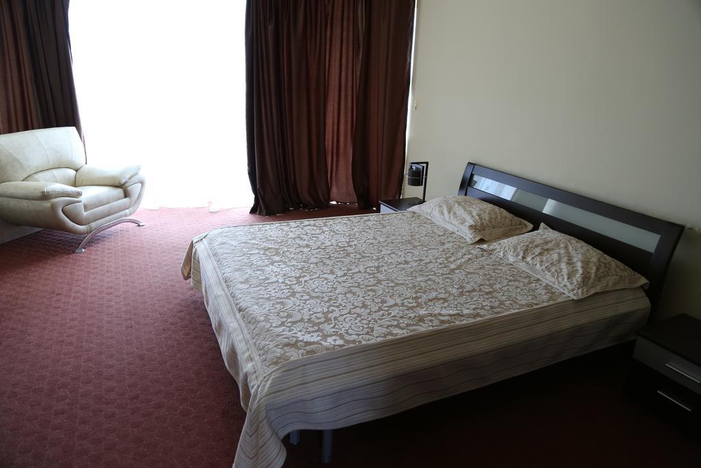 Hotel Florida Mamaia Ngoại thất bức ảnh