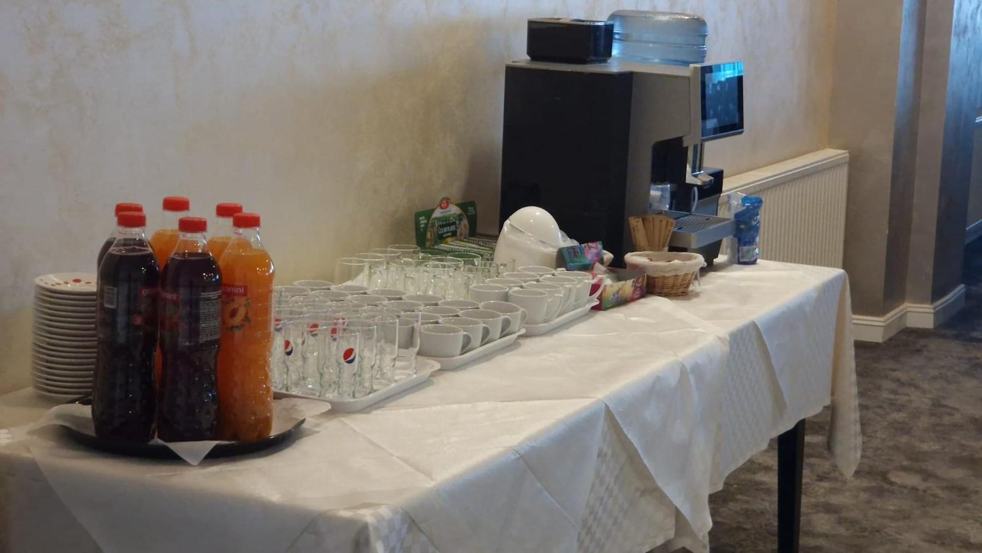 Hotel Florida Mamaia Ngoại thất bức ảnh