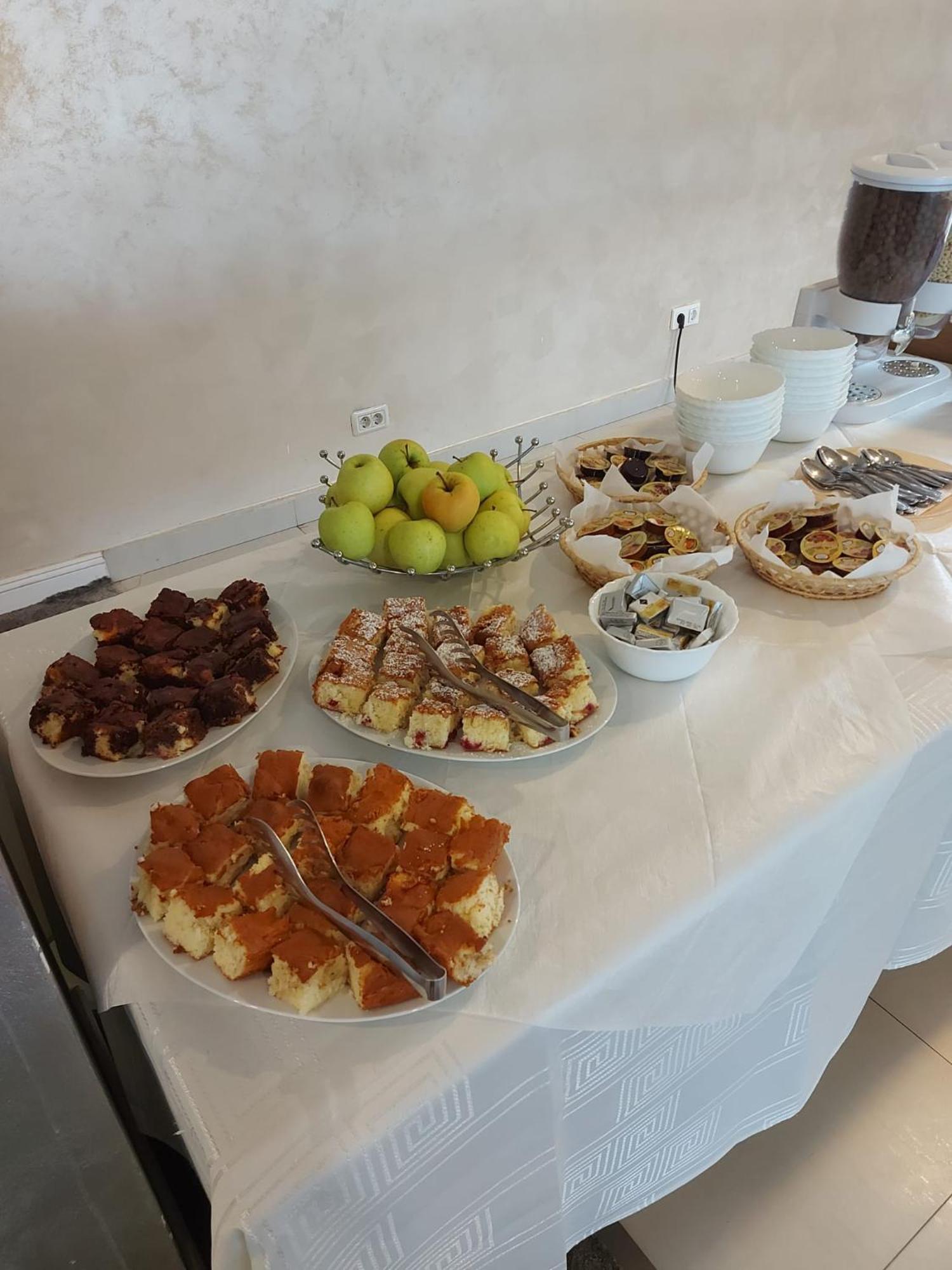 Hotel Florida Mamaia Ngoại thất bức ảnh