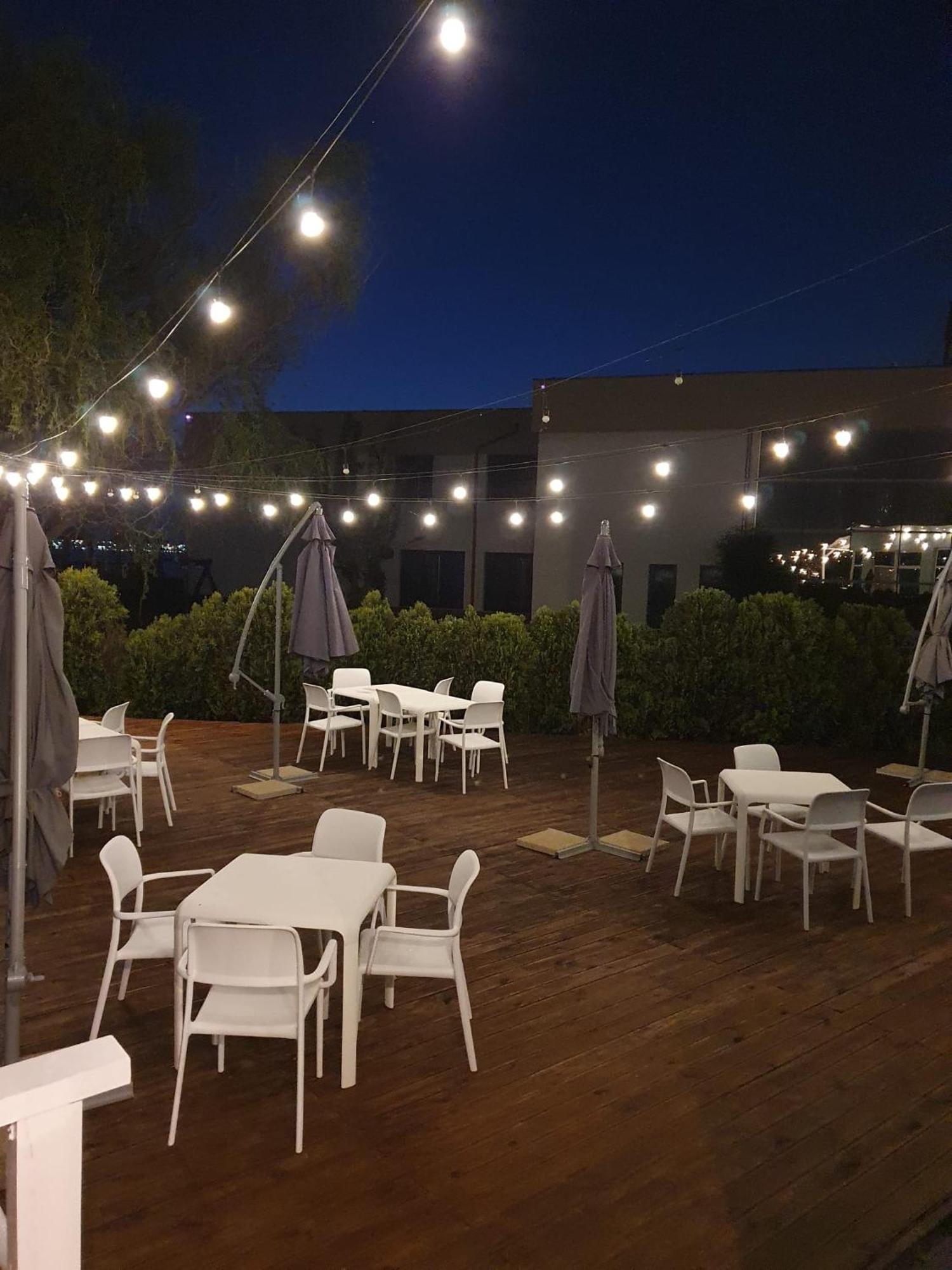 Hotel Florida Mamaia Ngoại thất bức ảnh
