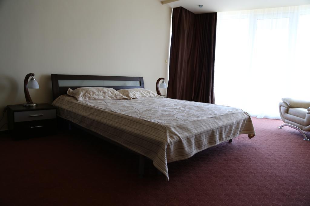 Hotel Florida Mamaia Ngoại thất bức ảnh