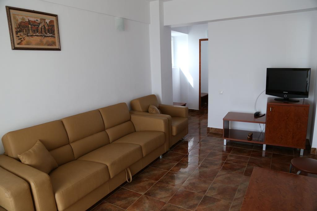 Hotel Florida Mamaia Ngoại thất bức ảnh