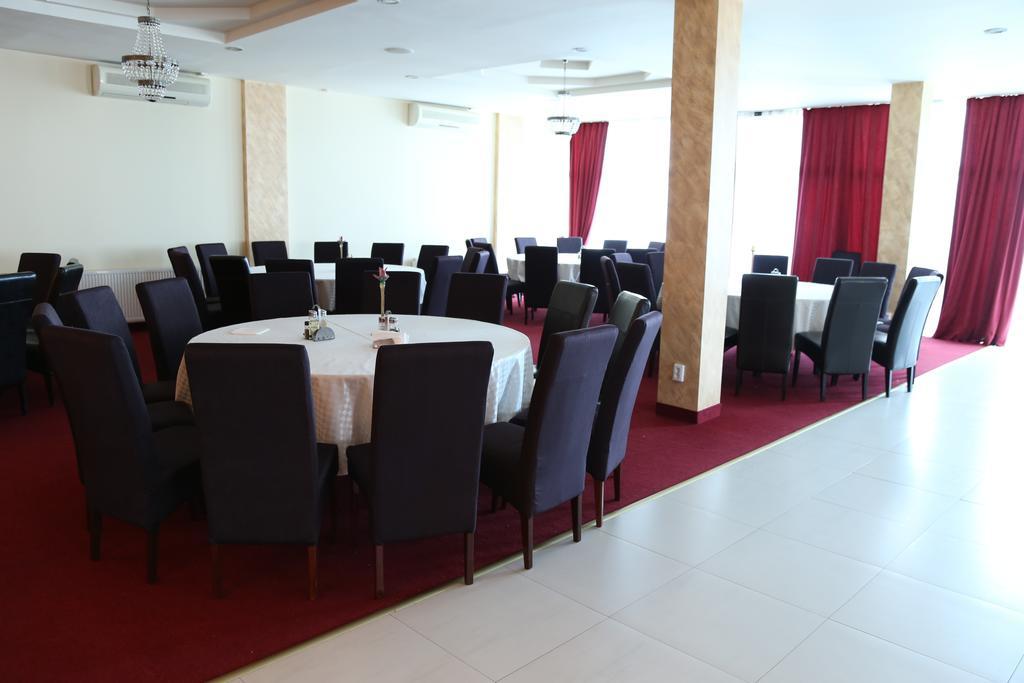 Hotel Florida Mamaia Ngoại thất bức ảnh