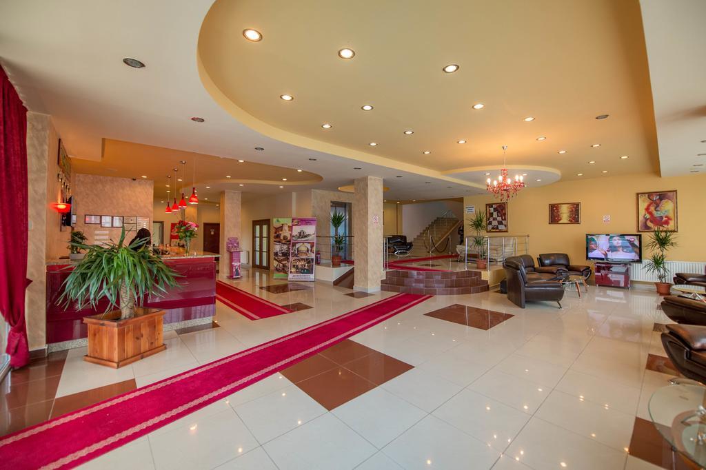 Hotel Florida Mamaia Ngoại thất bức ảnh