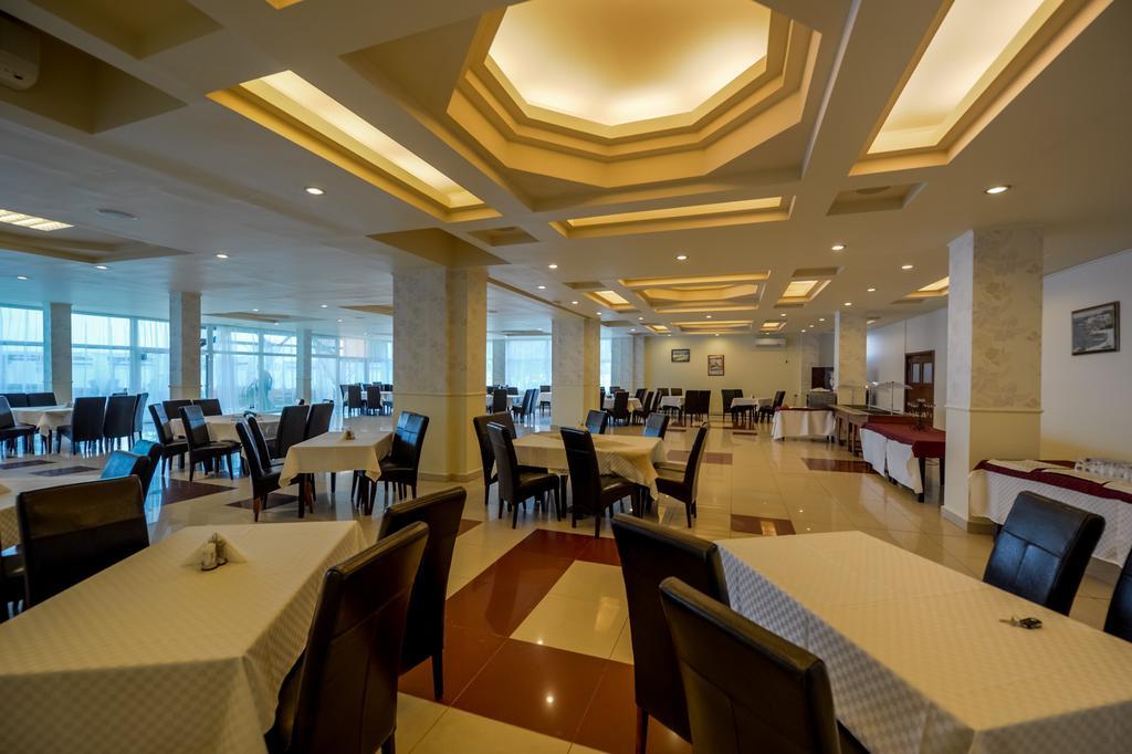 Hotel Florida Mamaia Ngoại thất bức ảnh
