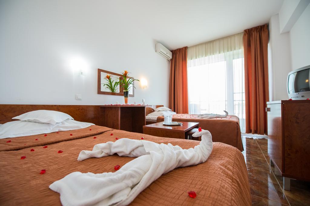 Hotel Florida Mamaia Ngoại thất bức ảnh