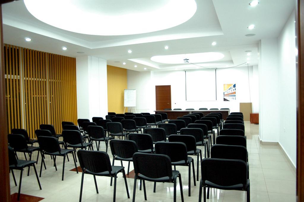 Hotel Florida Mamaia Ngoại thất bức ảnh