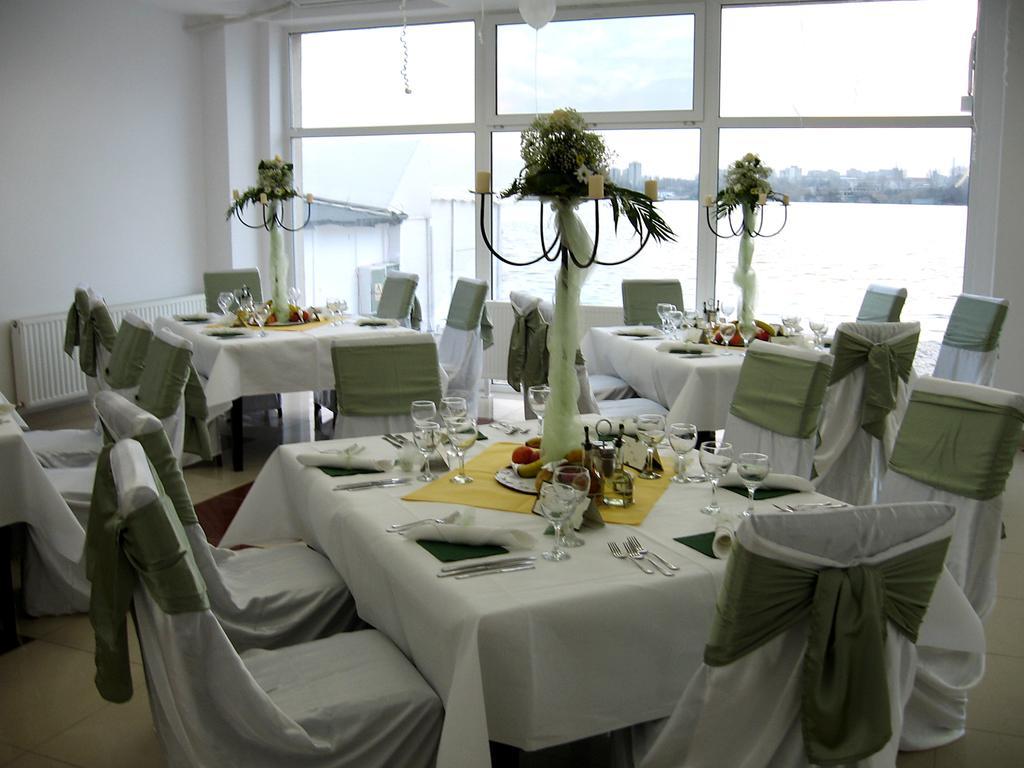 Hotel Florida Mamaia Ngoại thất bức ảnh