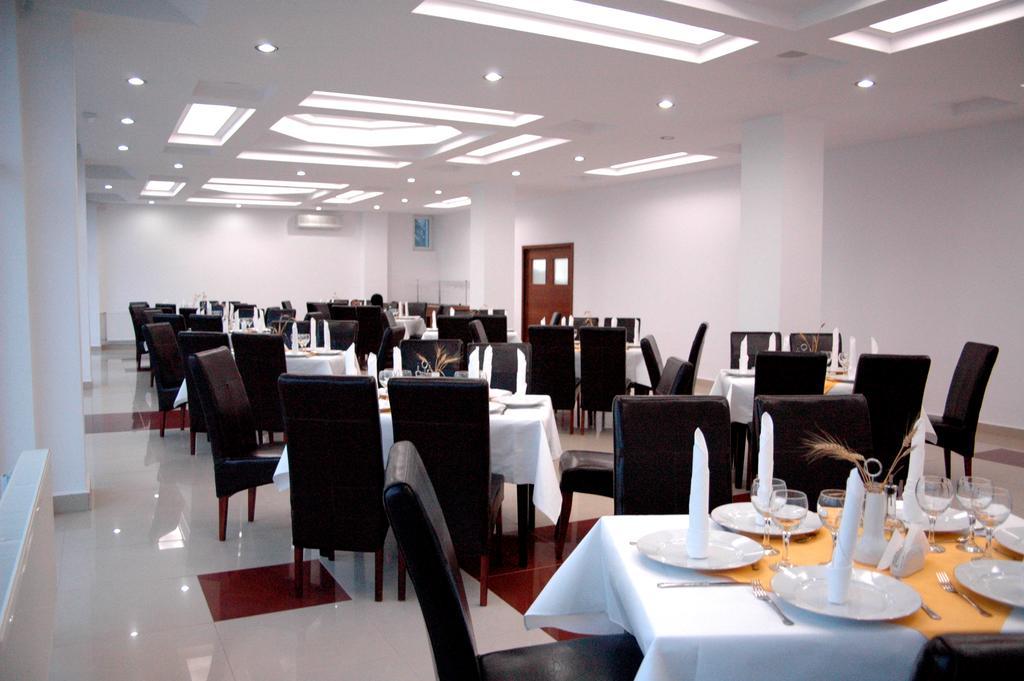 Hotel Florida Mamaia Ngoại thất bức ảnh