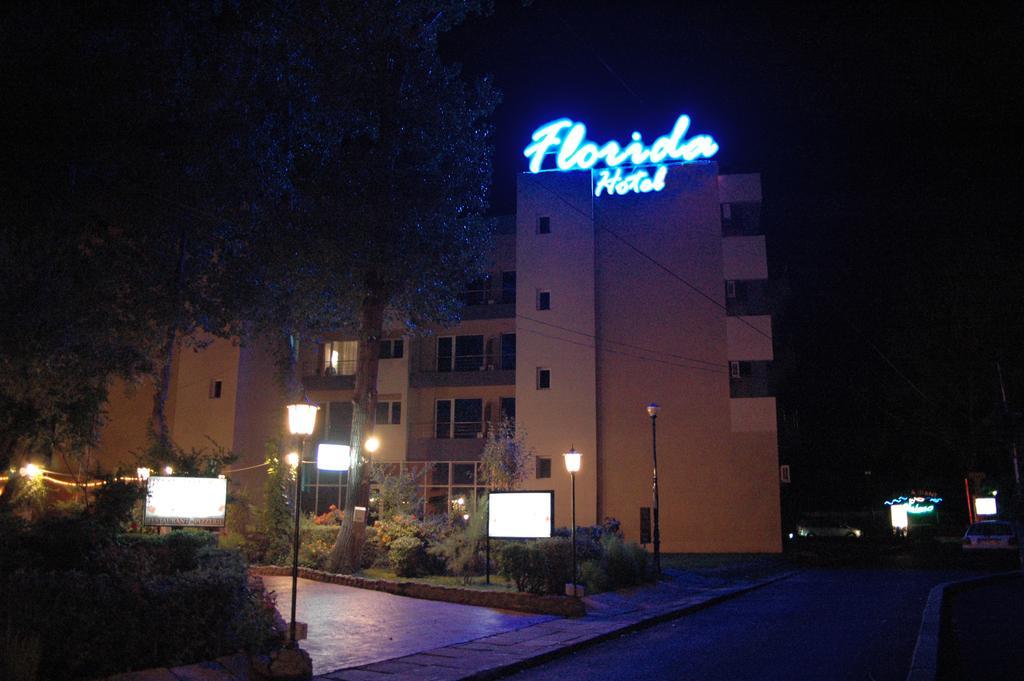 Hotel Florida Mamaia Ngoại thất bức ảnh