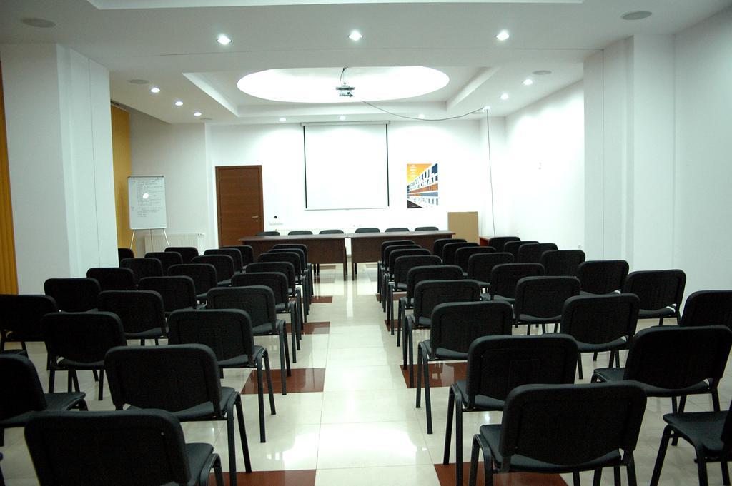 Hotel Florida Mamaia Ngoại thất bức ảnh